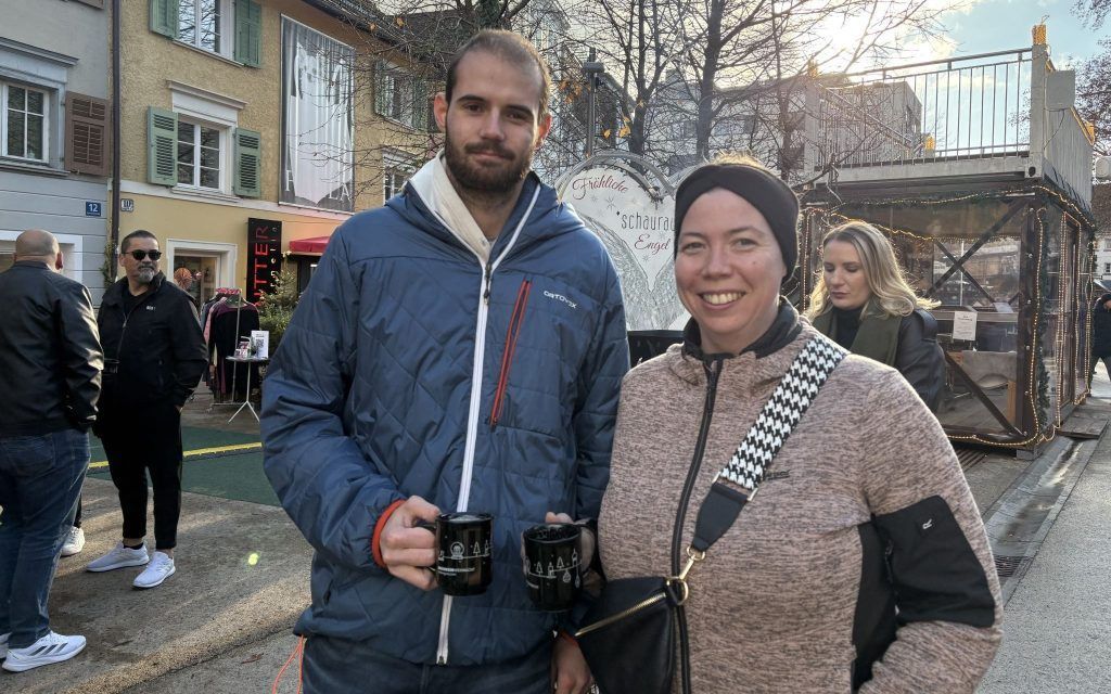 Bregenzer Weihnachtsmarkt: Glühwein bleibt leistbar, Atmosphäre unbezahlbar
