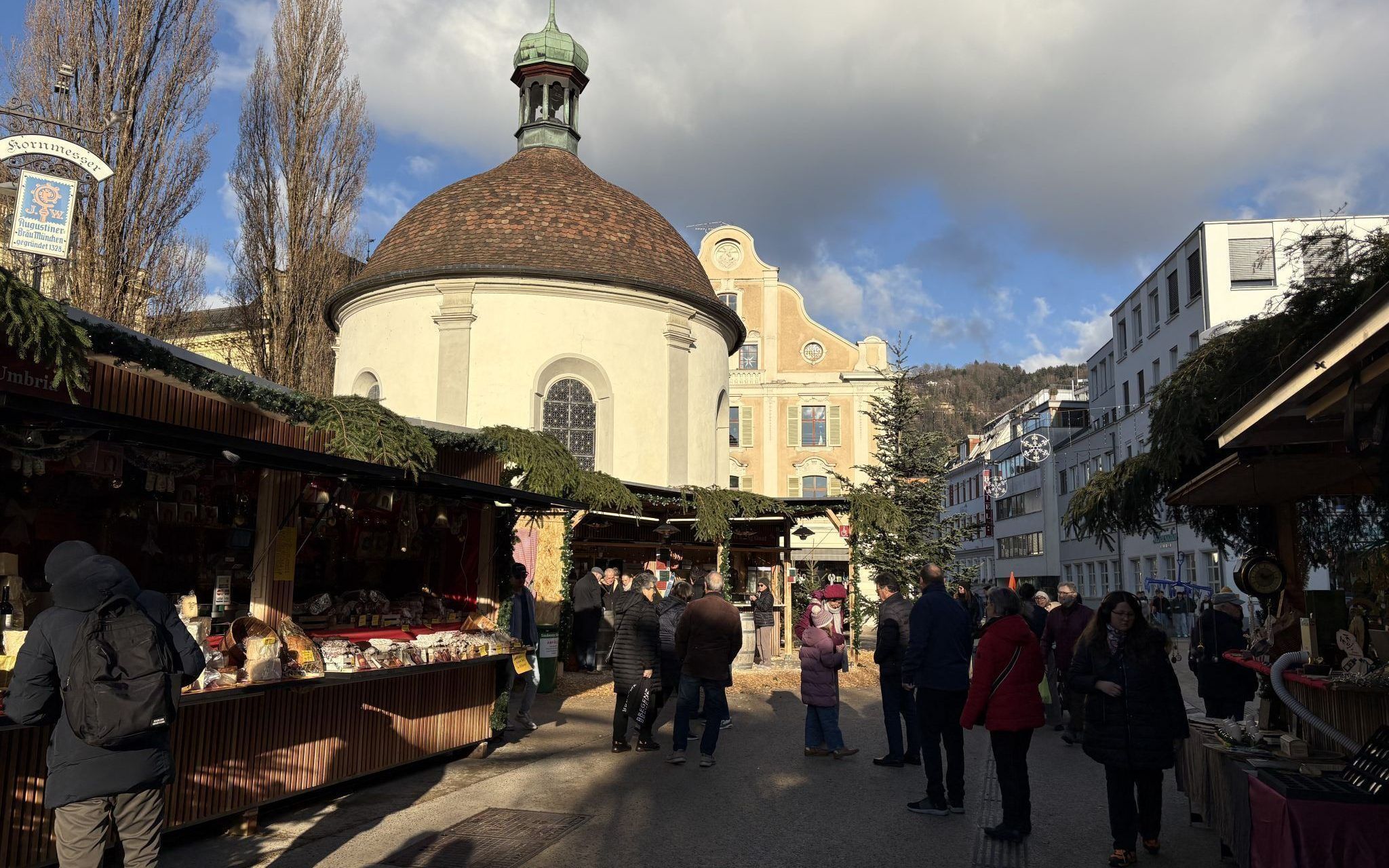 Bregenzer Weihnachtsmarkt: Glühwein bleibt leistbar, Atmosphäre unbezahlbar