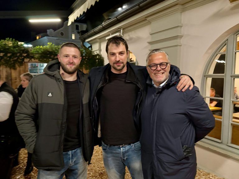 Handball für einmal Tischgespräch