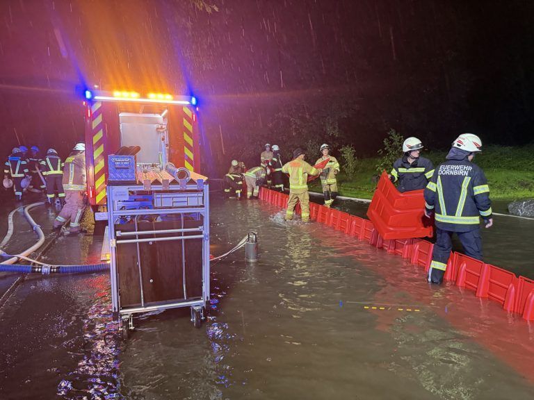 Hochwasser in Dornbirn Rohrbach beim Friedhof