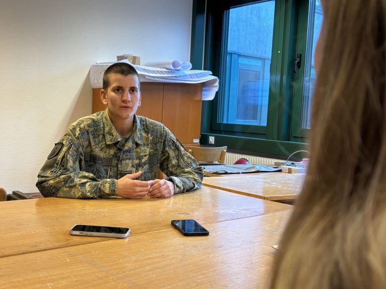 "Man kommt an eigene Grenzen - körperlich und psychisch" - Susannahs Weg zur Soldatin