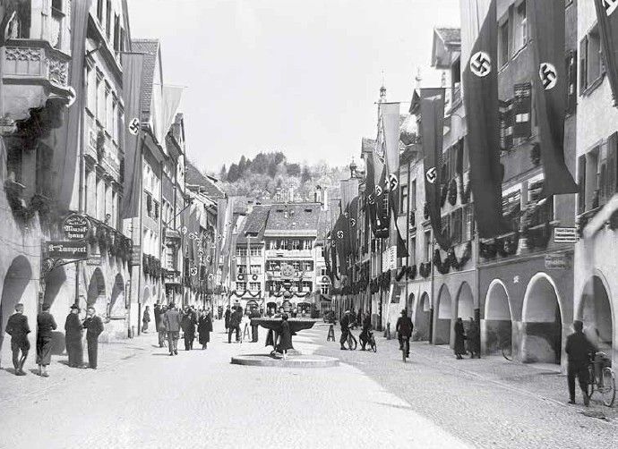 Neues Buch "100 Jahre Groß Feldkirch",