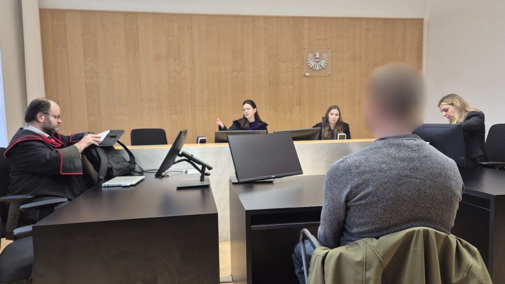 Familienvater hatte über 190 Bilddateien von Minderjährigen auf der Festplatte