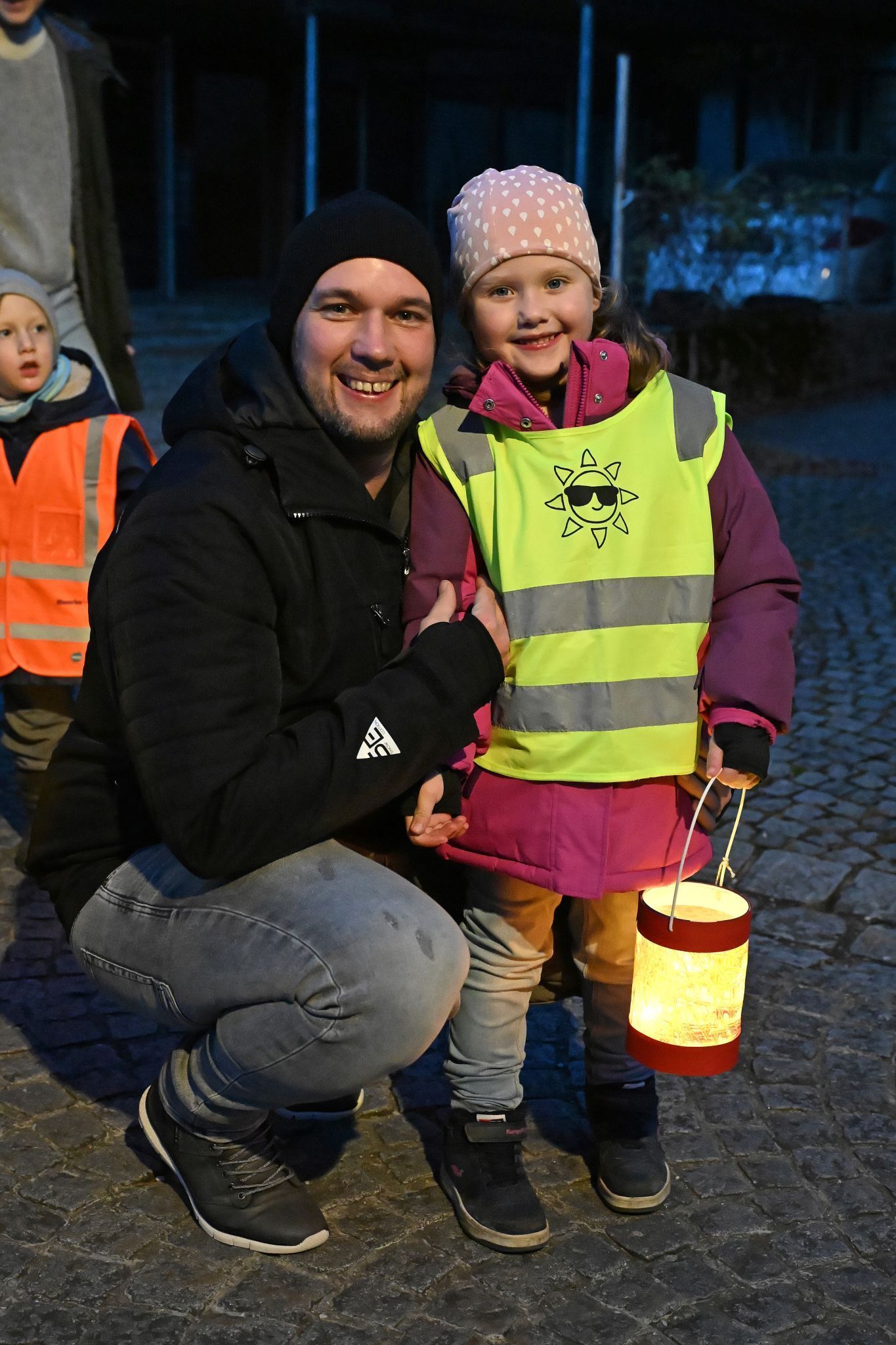 Strahlende Gesichter beim Martinsfest: Der Umzug bot viele schöne Momente für Kinder und Erwachsene.
