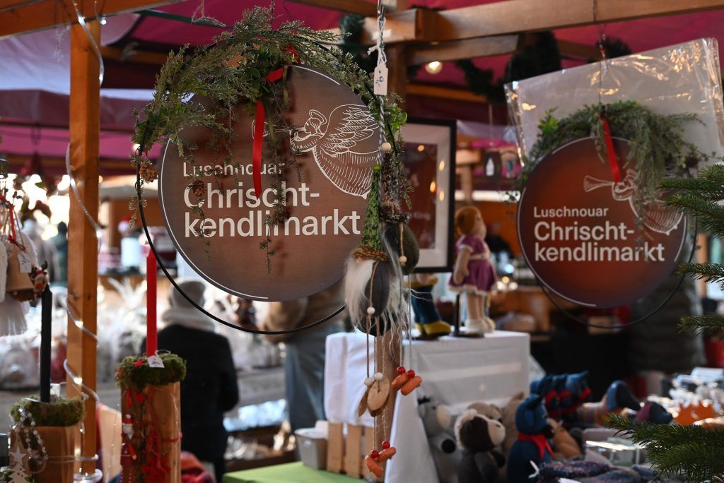 Weihnachtlicher Zauber am Kirchplatz