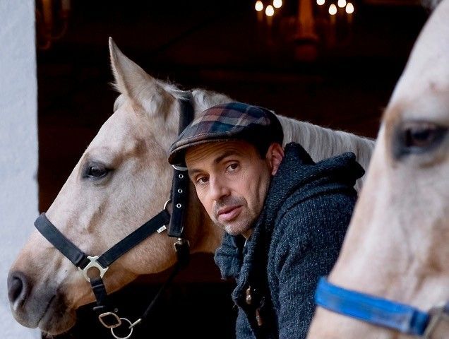 Ein Leben zwischen Traktor, Konferenzraum und Bühne