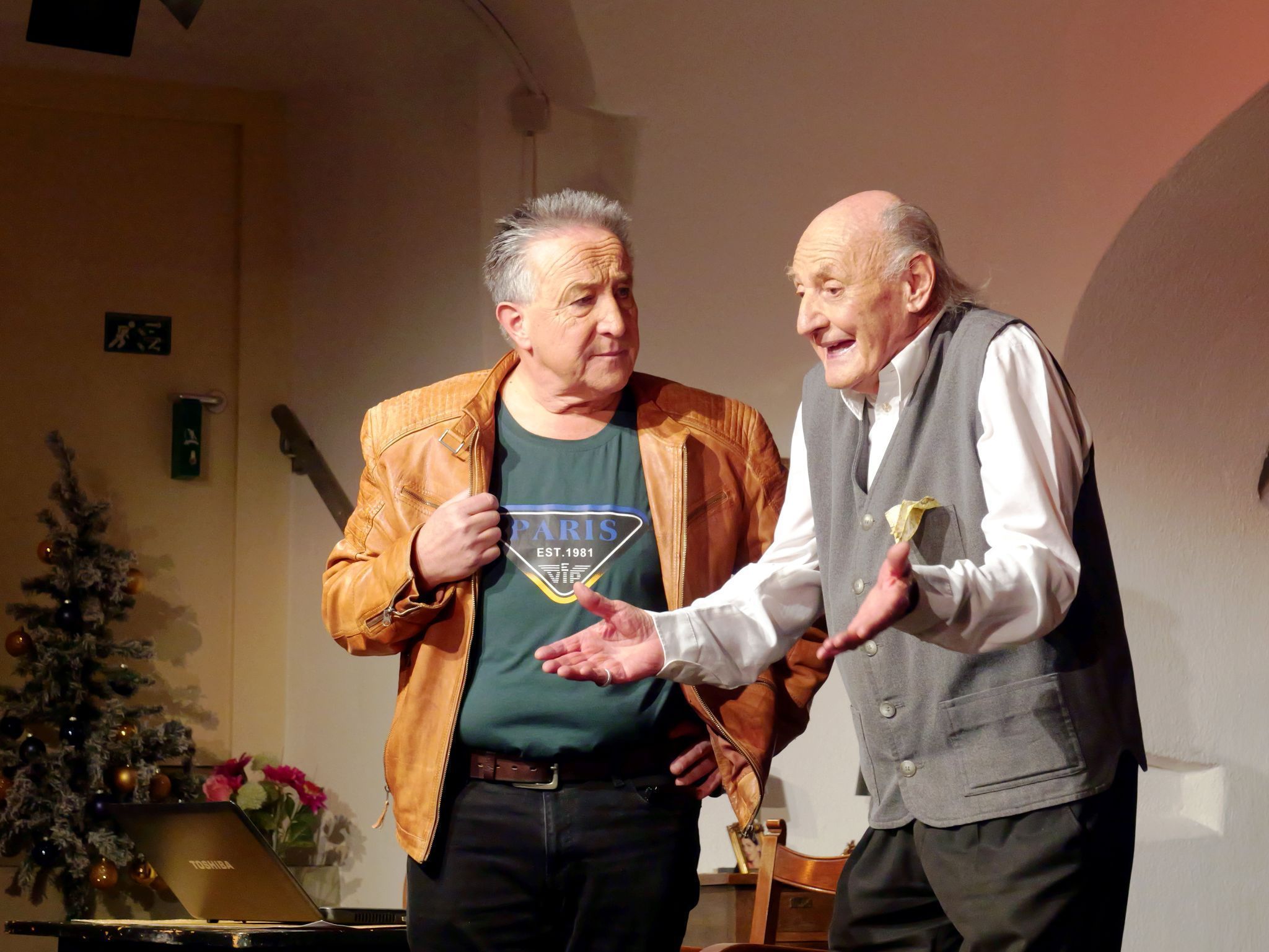 Eingespieltes Ensemble: Das Seniorentheater Feldkirch zeigt erneut beeindruckende Bühnenpräsenz.