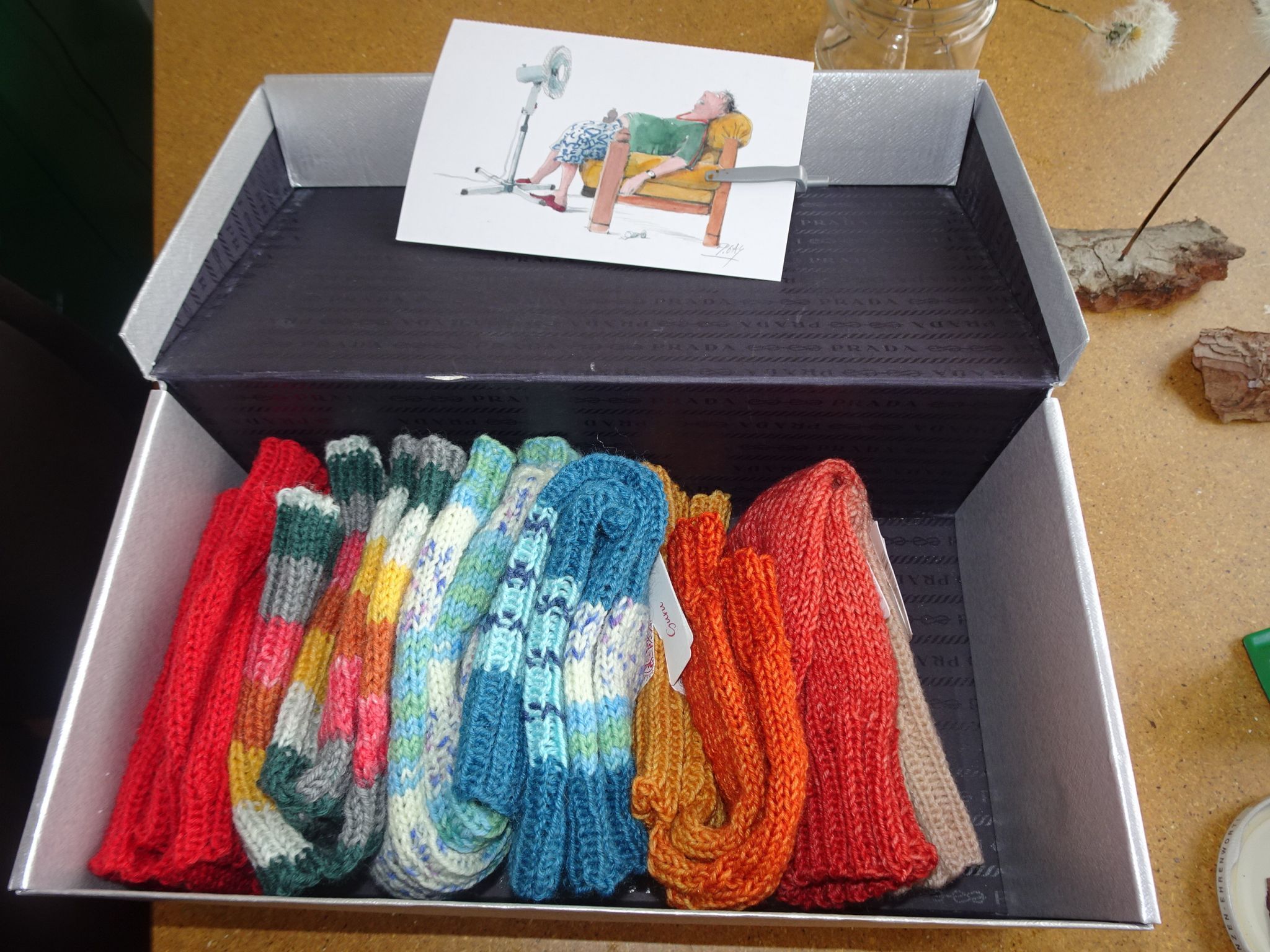 Fleißig gestrickt wurde in den vergangenen Wochen auch.