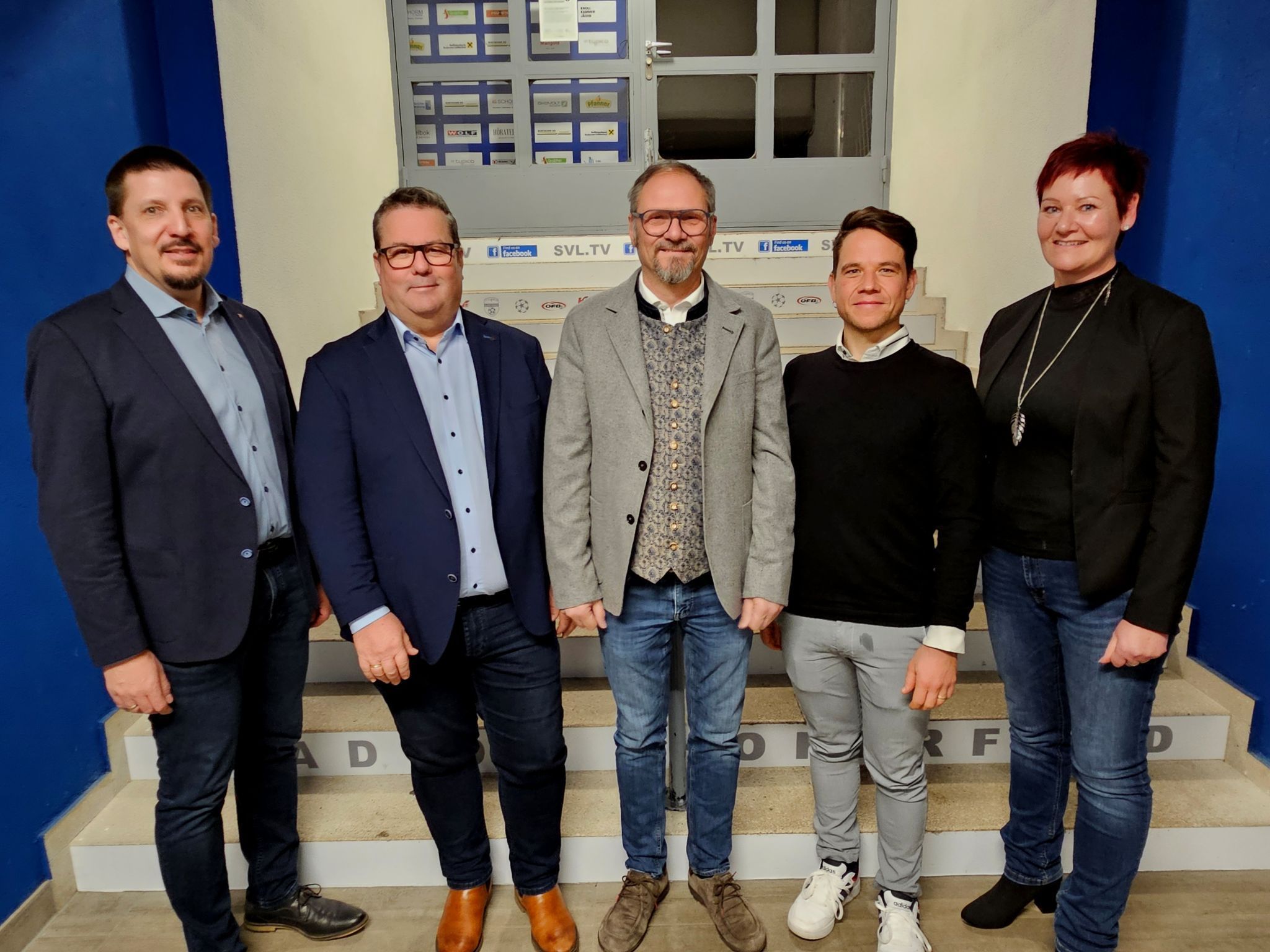 Der Vorstand des MV Lochau mit Kassier Volker Stefani, Vizevorstand Achim Langegg, Vorstand Helmut Immler, Kapellmeister Rafael Ohmayer und Schriftführerin Caroline Stefani, im Bild von links.