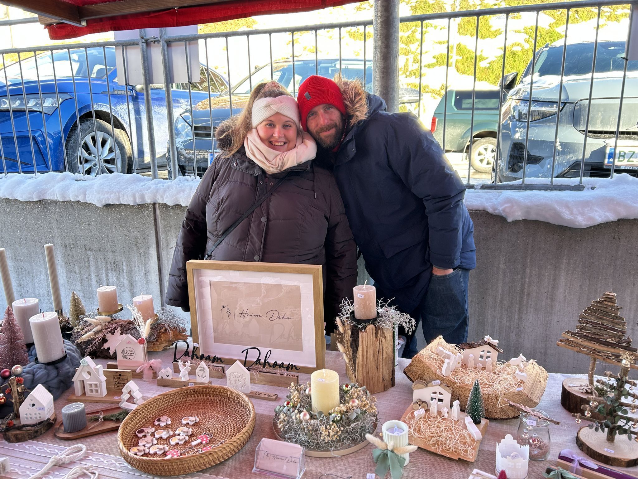 Die gute Laune ließen sich diese Beiden von der Kälte jedenfalls nicht verderben.