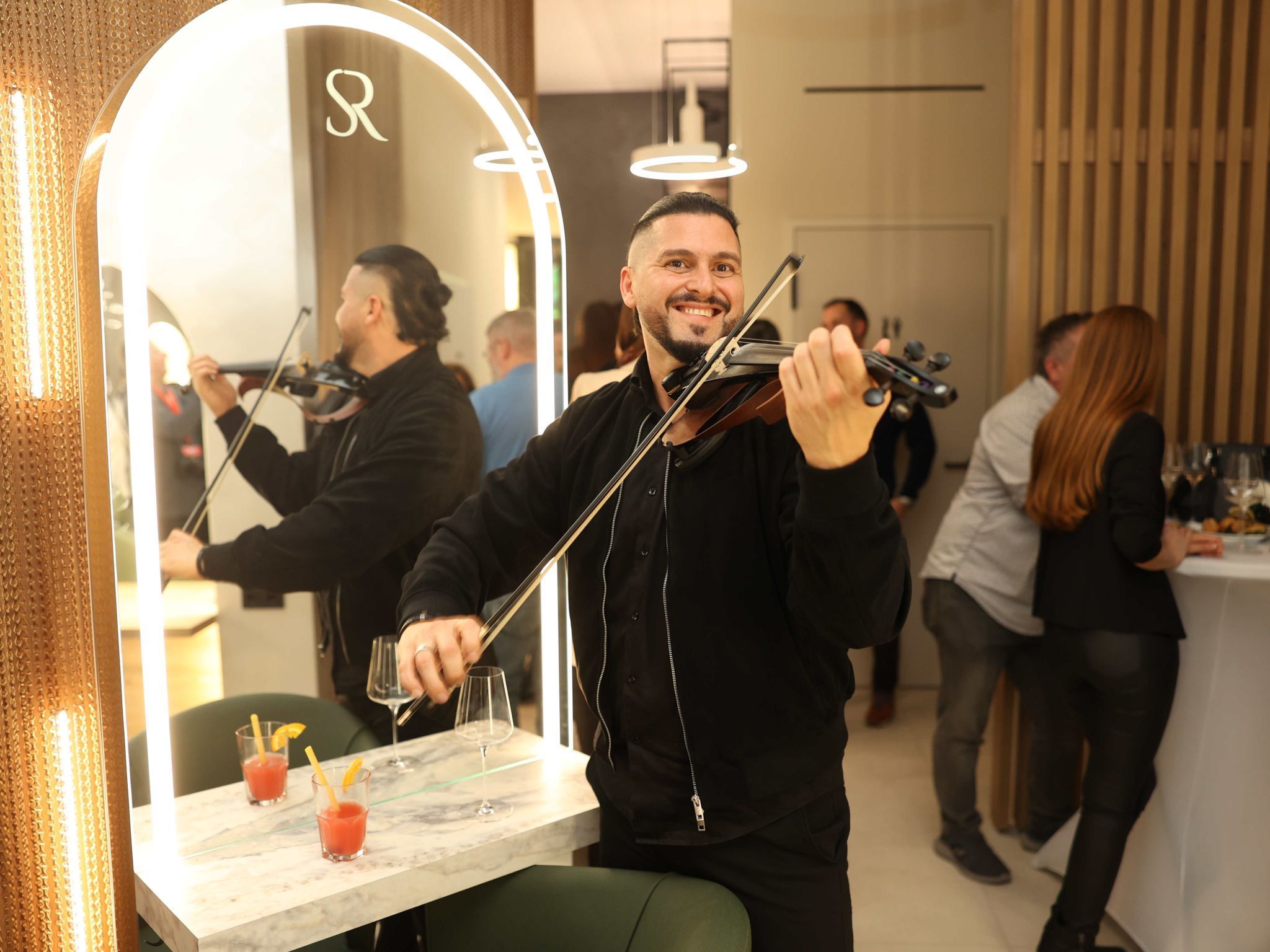 Nima Lovario in Aktion.