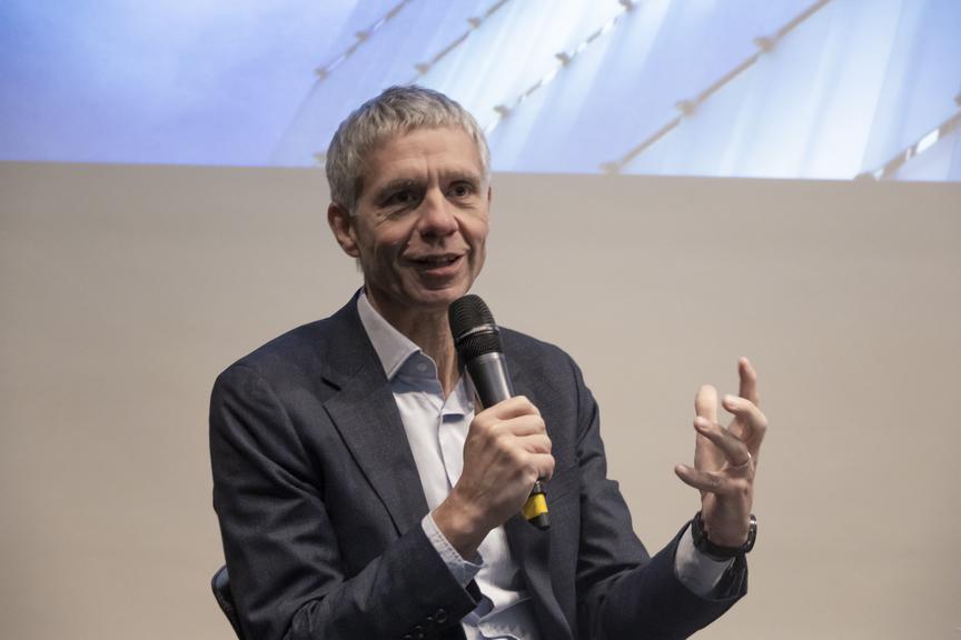 Die Gegenwart im Raum entziffern