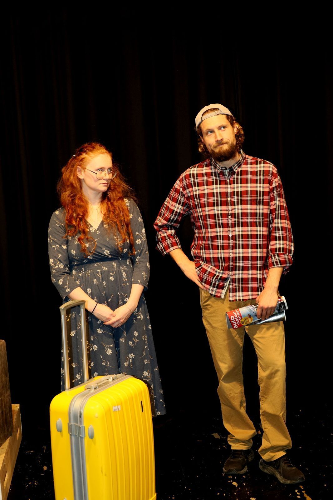 das Ehepaar Christa (Mia Hauer ) und Klaus (Jan Degethof) – sie streiten auf der Reise