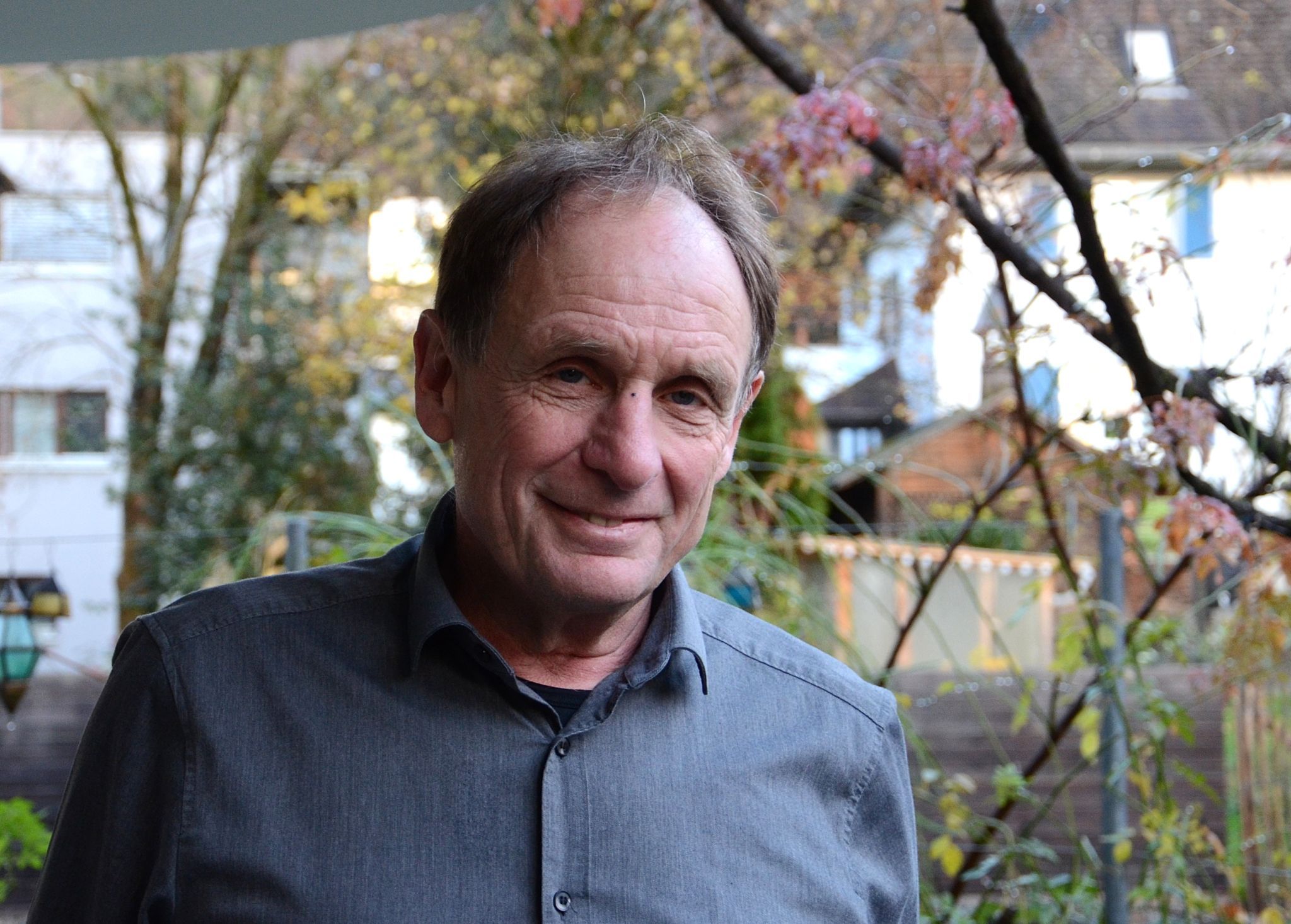 Der ehemalige Direktor der HAK Bregenz, Manfred Hämmerle, erzählt die Geschichte der Firma m/ä/s/e/r – Elastisana. HRJ