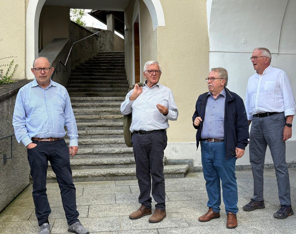 Eindrucksvoller Besuch: Ex-Kultusminister Rau in Rankweil
