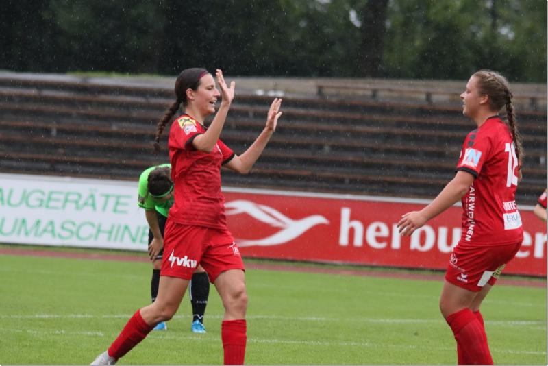 Tor: Lara Scheichl jubelt.