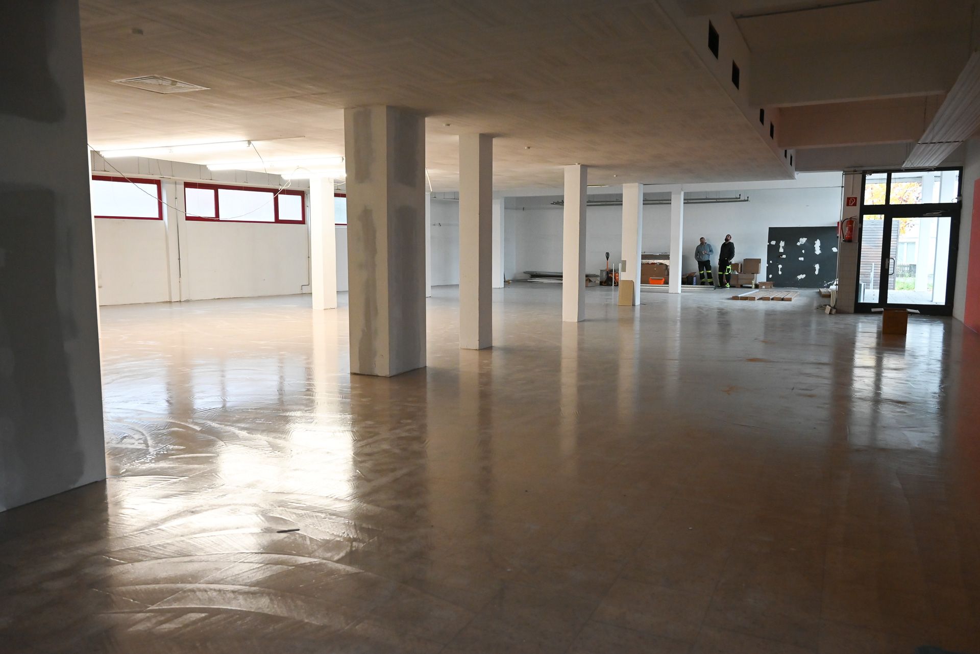 Dem leer geräumten Geschäft wird schon Anfang Dezember neues Leben eingehaucht.