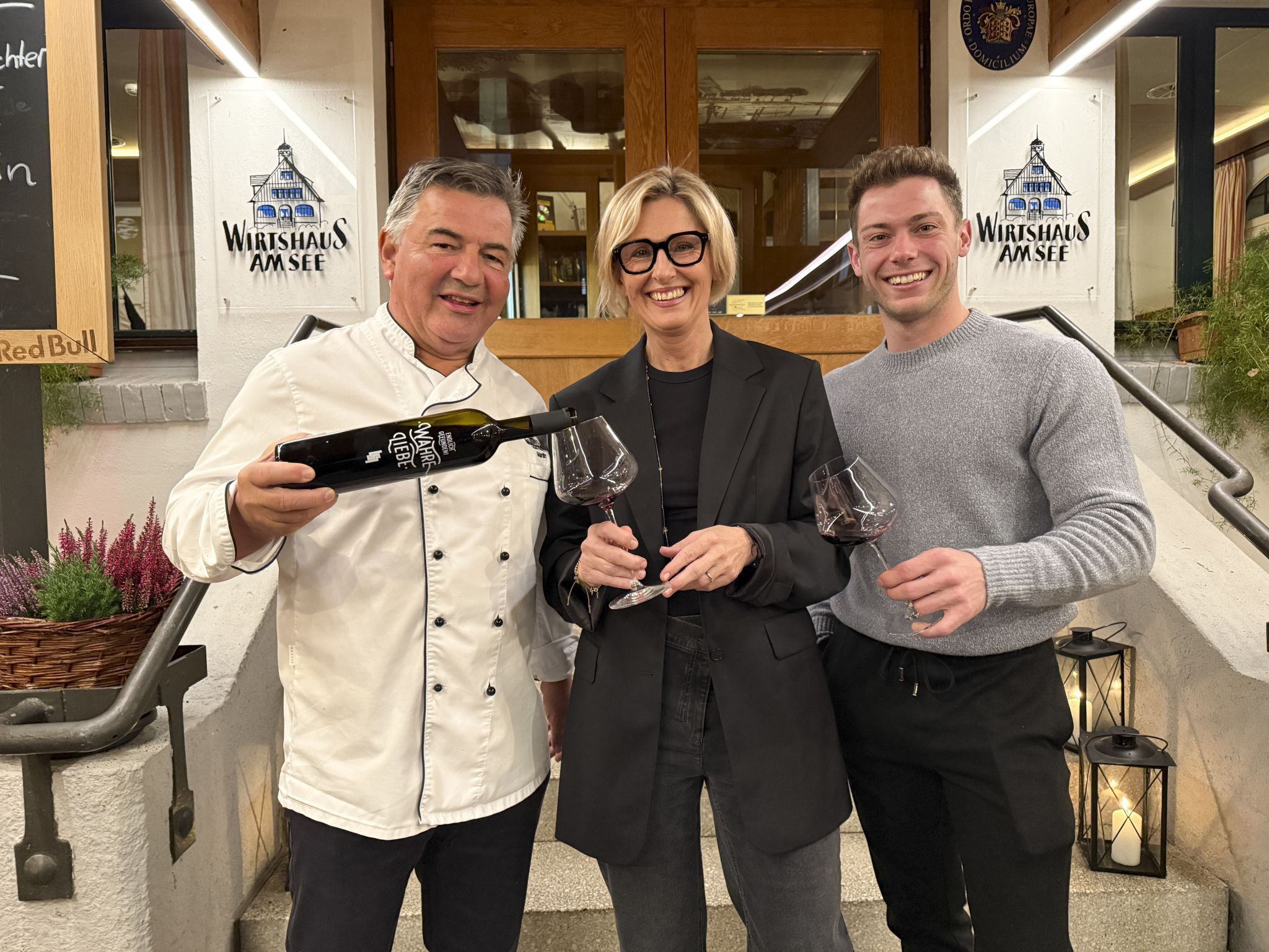Martin Berthold und die Winzerfamilie Stefan Andreas Lang mit Mutter Andrea luden zum Weinkulinarium