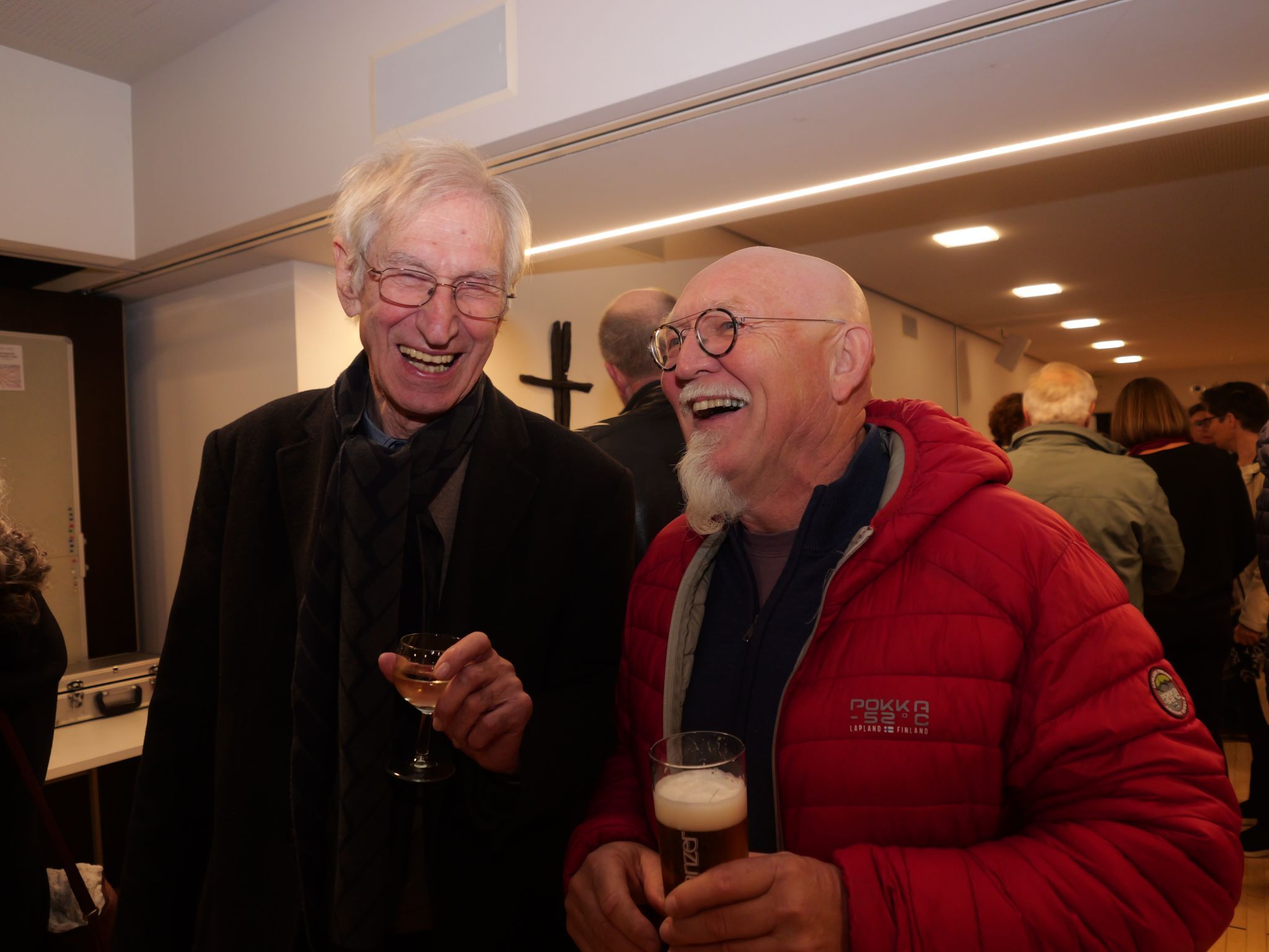 Altpfarrer Elmar Simma und Jimmy Gut auf der Agape.