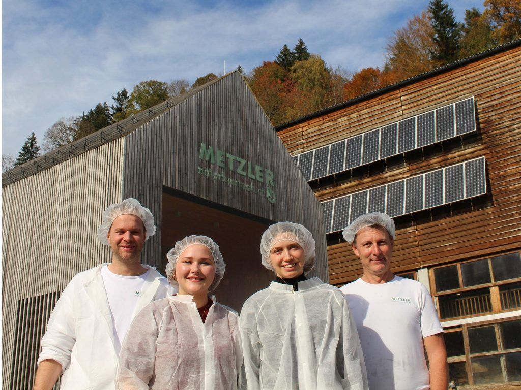 Mit Kosmetik aus Wasserbüffelmilch zur Diplomarbeit