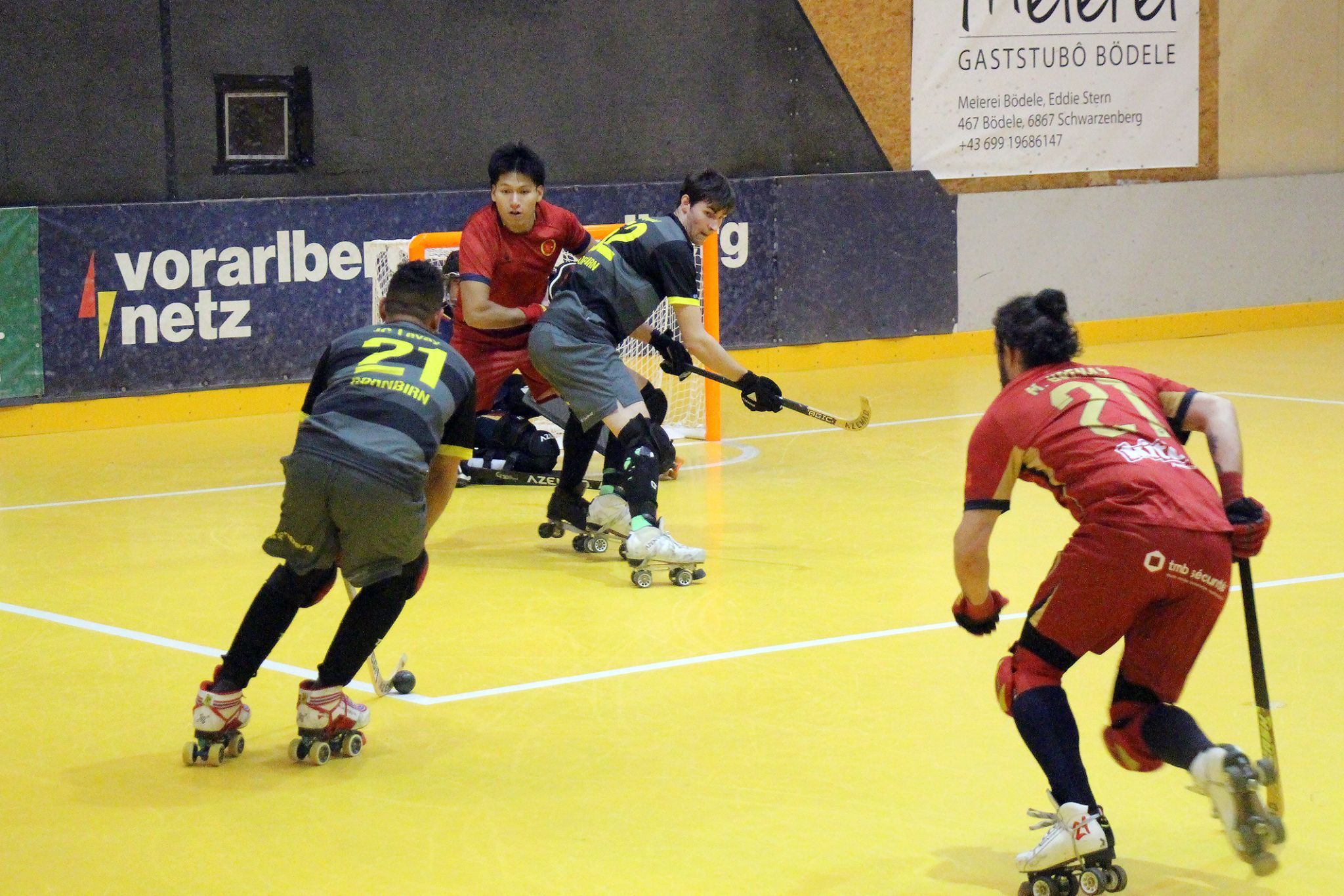 Verdienter Erfolg für die Messestädter im Schweizer Cup.