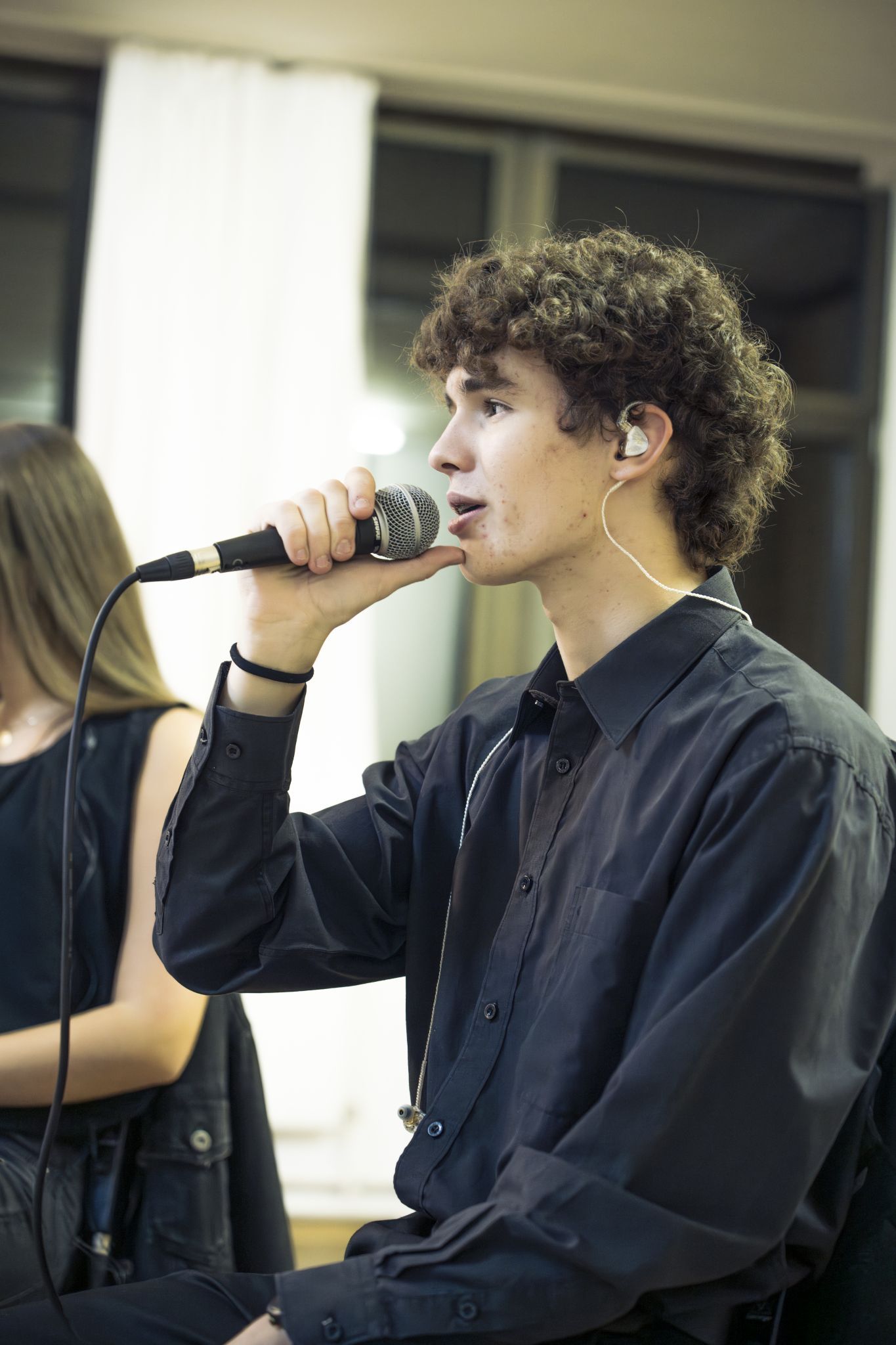 Szilas  Szabó singt im Tenor 2. 
