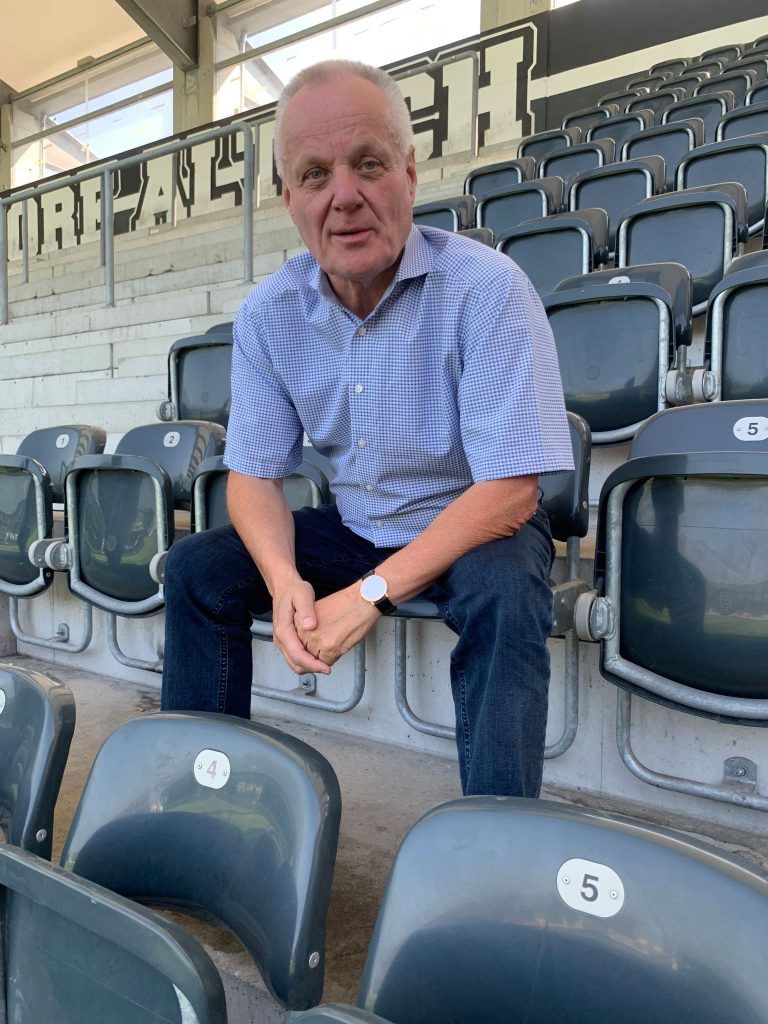 Altach-Vize Werner Gunz unterstützt die Spielerinnen: "Wir dürfen niemals wegschauen"