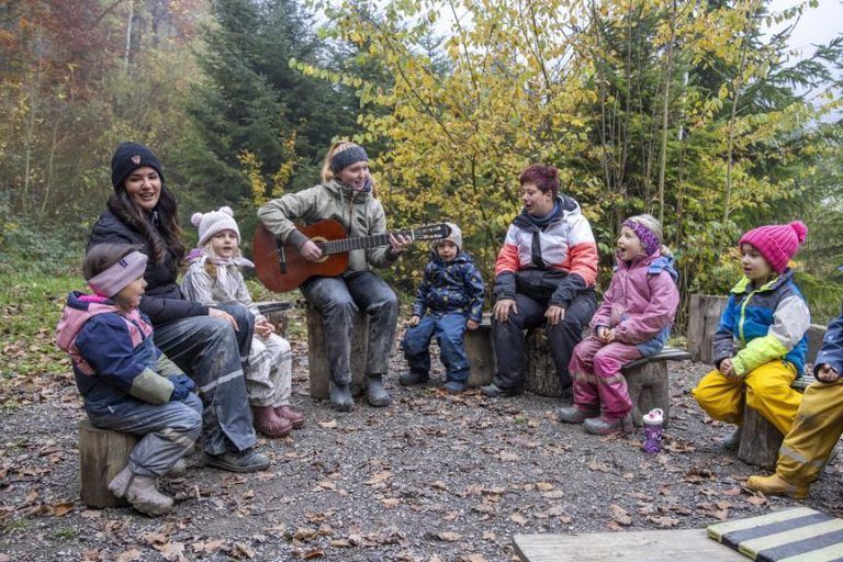 „Es ist das schönste Fest im Jahr“ – Lichterspiel in Hohenems