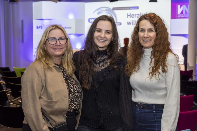 Großes Jubiläumsfest für Med Konkret bei Russmedia