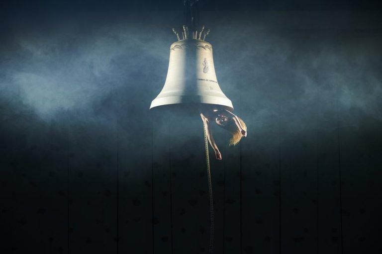 Die Gegenwart im Raum entziffern