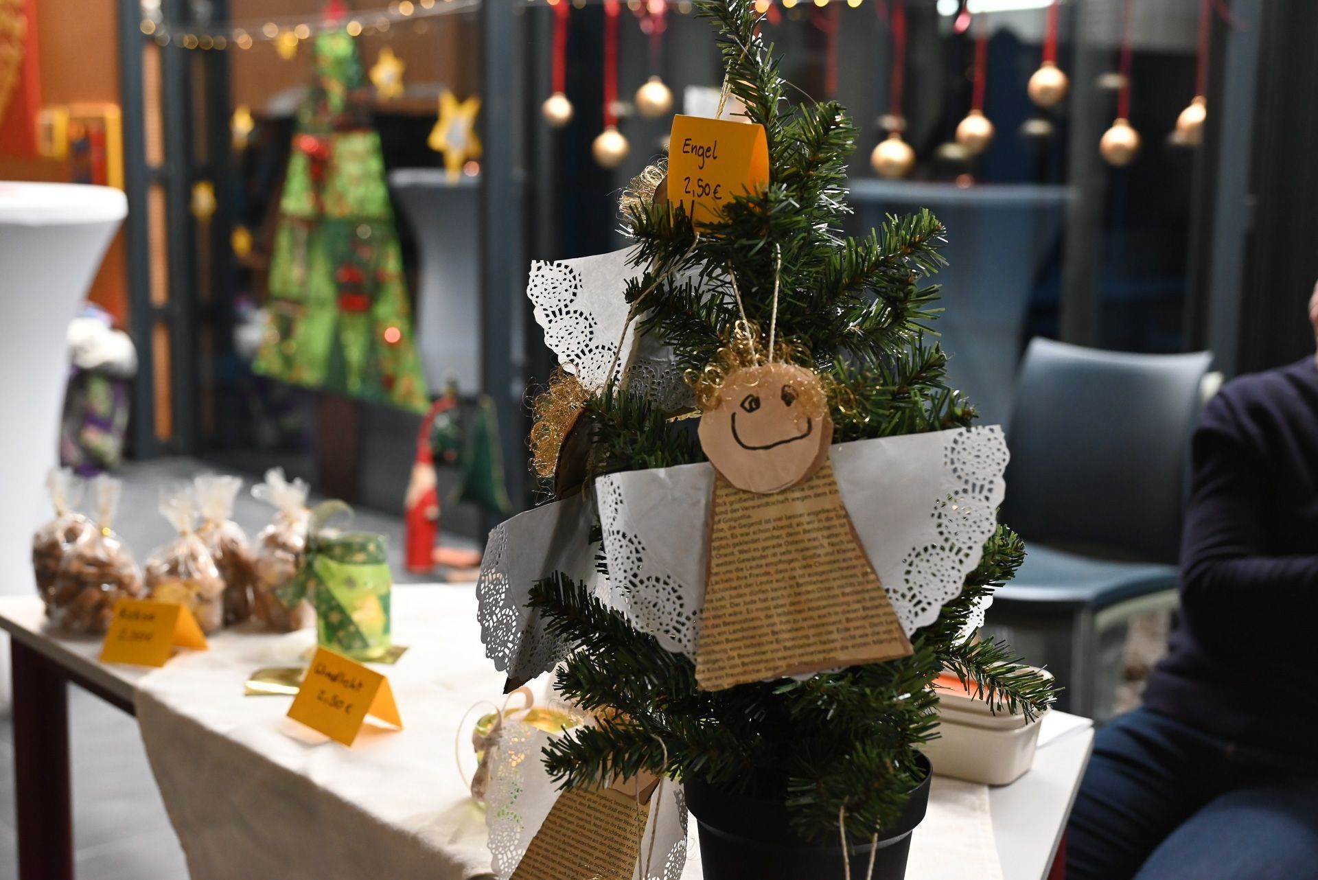 Liebevolle Engelchen waren ebenfalls zu erwerben.