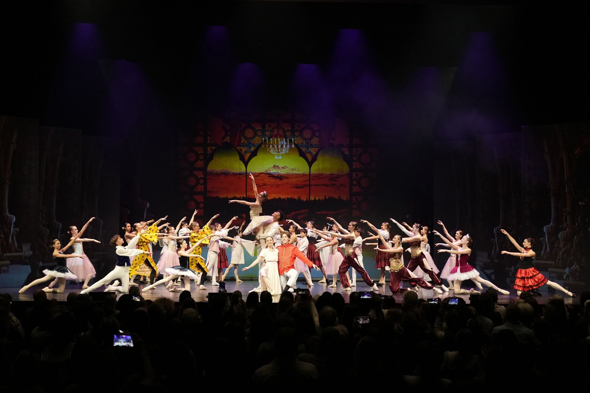 Die Dance Art Company präsentierten ihr Können bei der diesjährigen Weihnachtsshow.