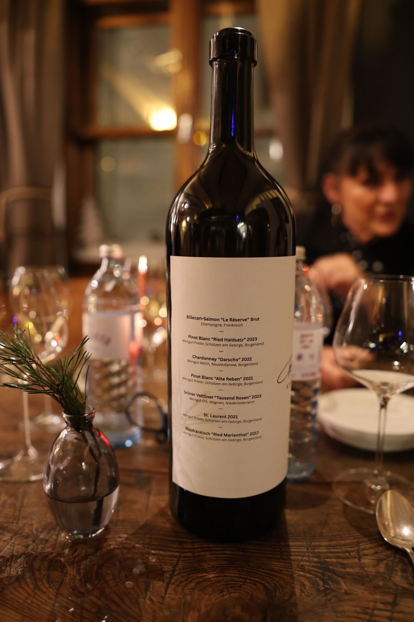 Ein Teil des Etiketts war den Weinen gewidmet.