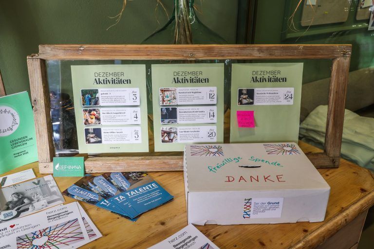 Vorarlbergs erstes ‚analoges‘ Lokal – "Mein Café ist handyfreie Zone"