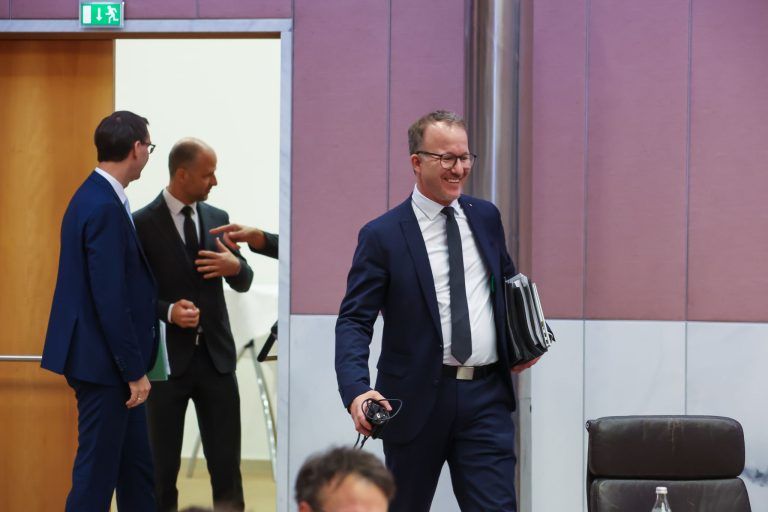 Beton oder Mensch? Sind 70 Prozent viel oder wenig? Budgetdebatte dreht sich um Kürzungen im Sozialbereich