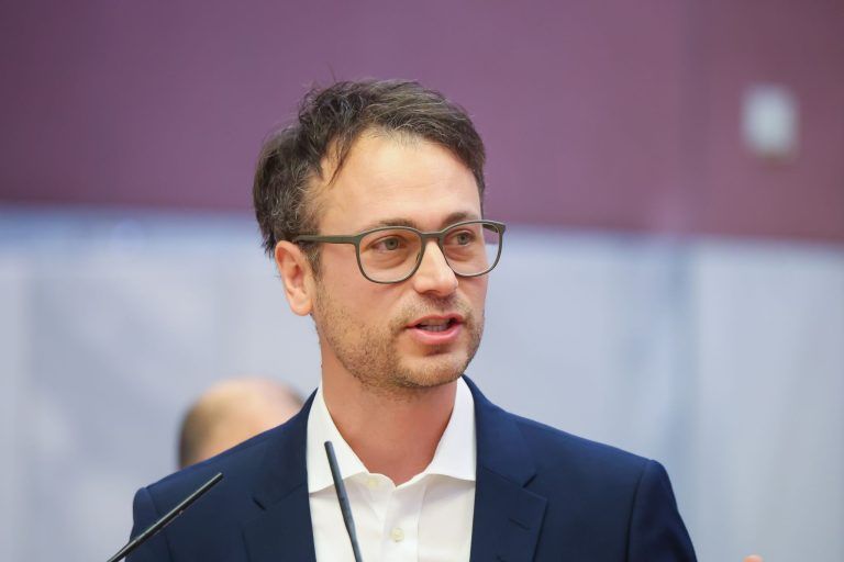 Beton oder Mensch? Sind 70 Prozent viel oder wenig? Budgetdebatte dreht sich um Kürzungen im Sozialbereich