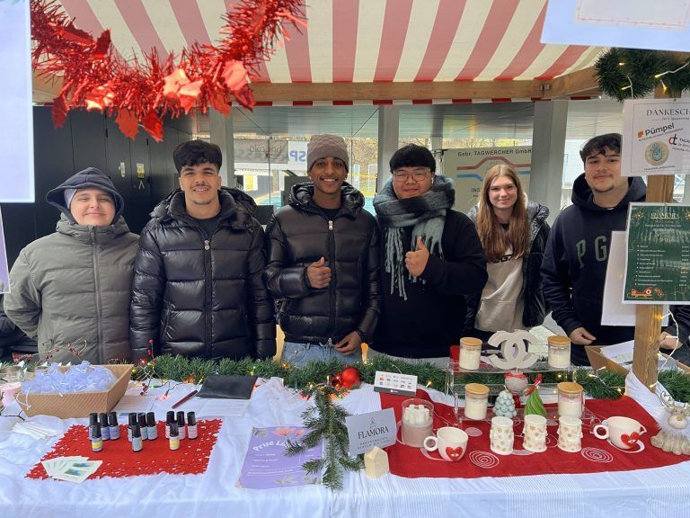 Tag der offenen Tür und Weihnachtsmarkt am futureCampus Feldkirch