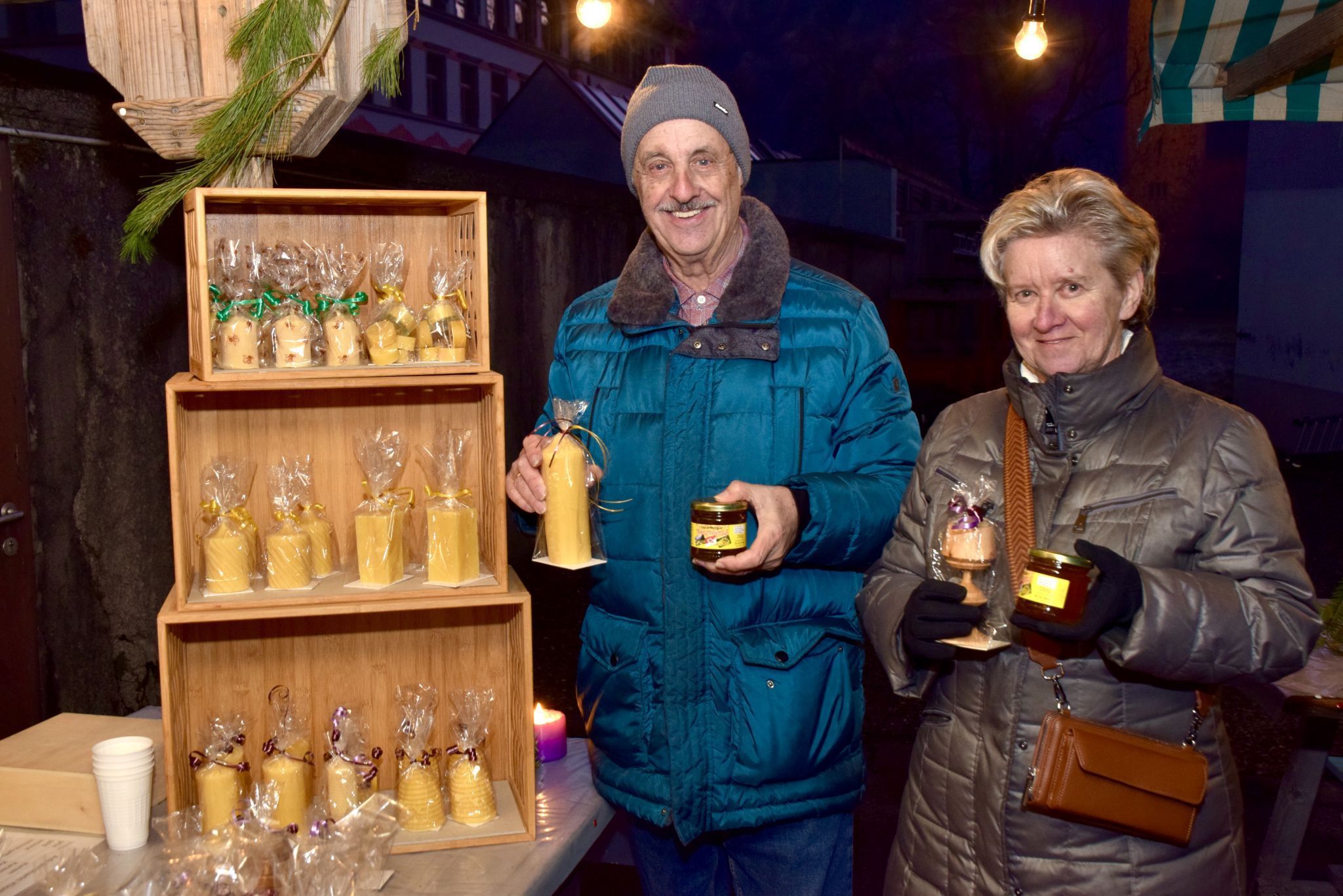 Honigprodukte gab es am Marktstand von Josef und Gertrud Konzett, Imkerverein Bludenz.