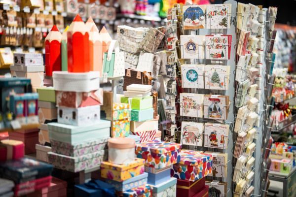 Libro und Pagro kämpfen mit Konsumschwäche und Wettbewerb