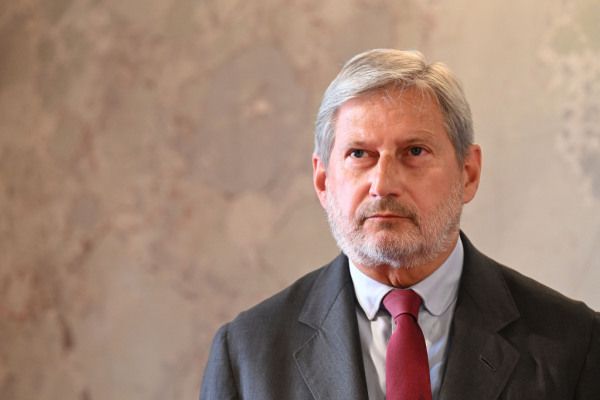 Ex-EU-Kommissar Hahn dürfte OeNB-Präsident werden