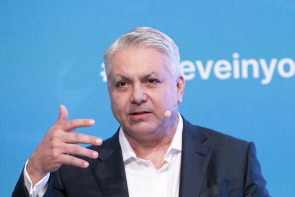 Erste Group darf bei Santander Polska einsteigen