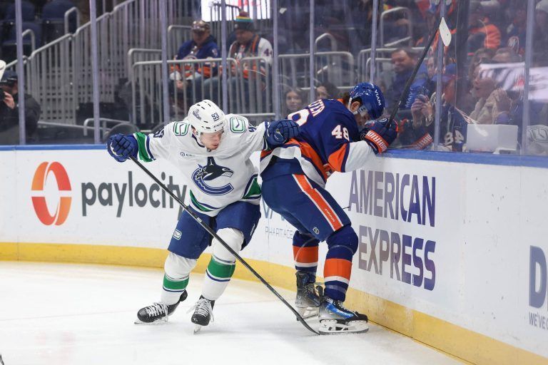 HKN-SPO-VANCOUVER-CANUCKS-V-NEW-YORK-ISLANDERS
