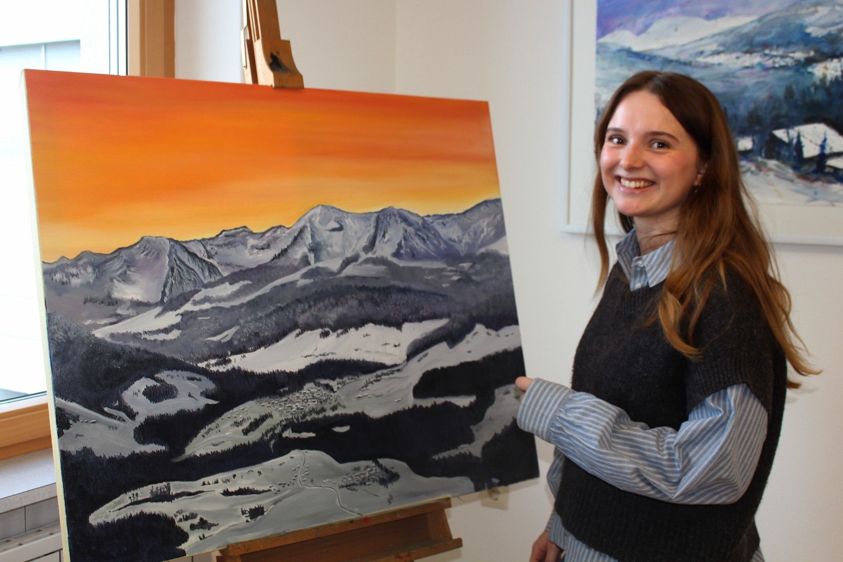 Selina Giselbrecht zählt zu den jüngsten Mitgliedern der Arge Kunst am Berg – seit 2023 gibt sie die Freude am Malen auch als Lehrerin weiter.