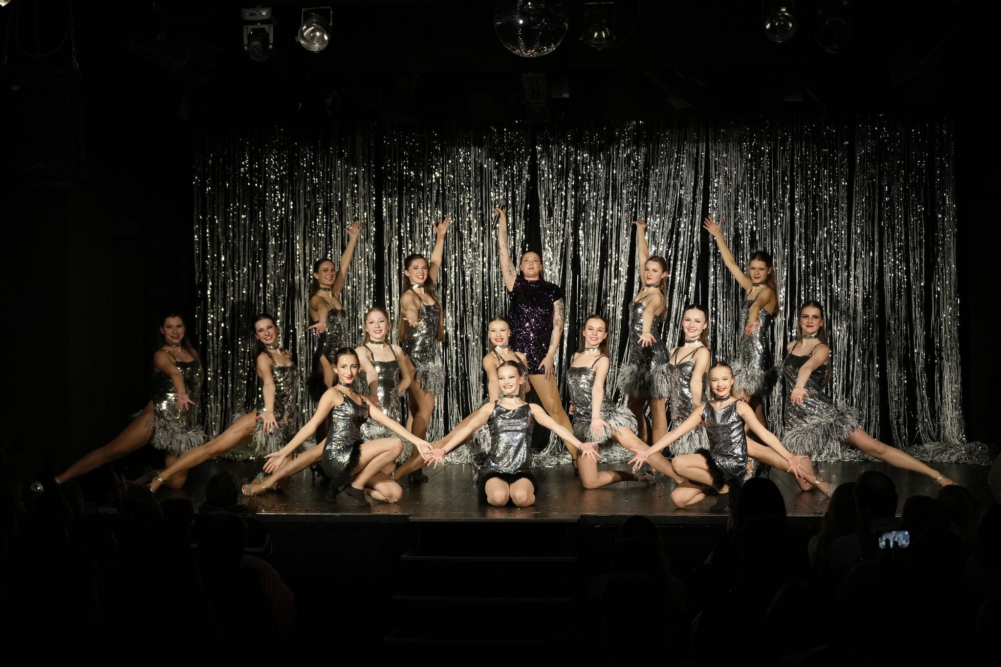 Was für eine Show! Das Publikum im TiK belohnte die Company mit viel Applaus.