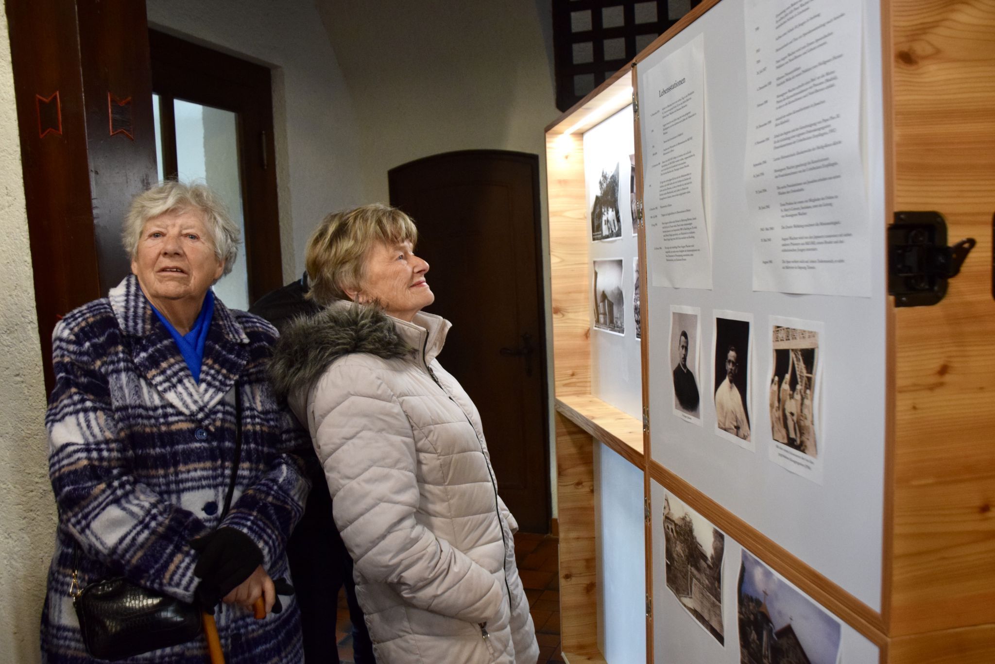 Die Ausstellung in memoriam Pater August Wachter ist bis Sonntag in der Pfarrkirche Herz Mariae in Bludenz zu sehen.