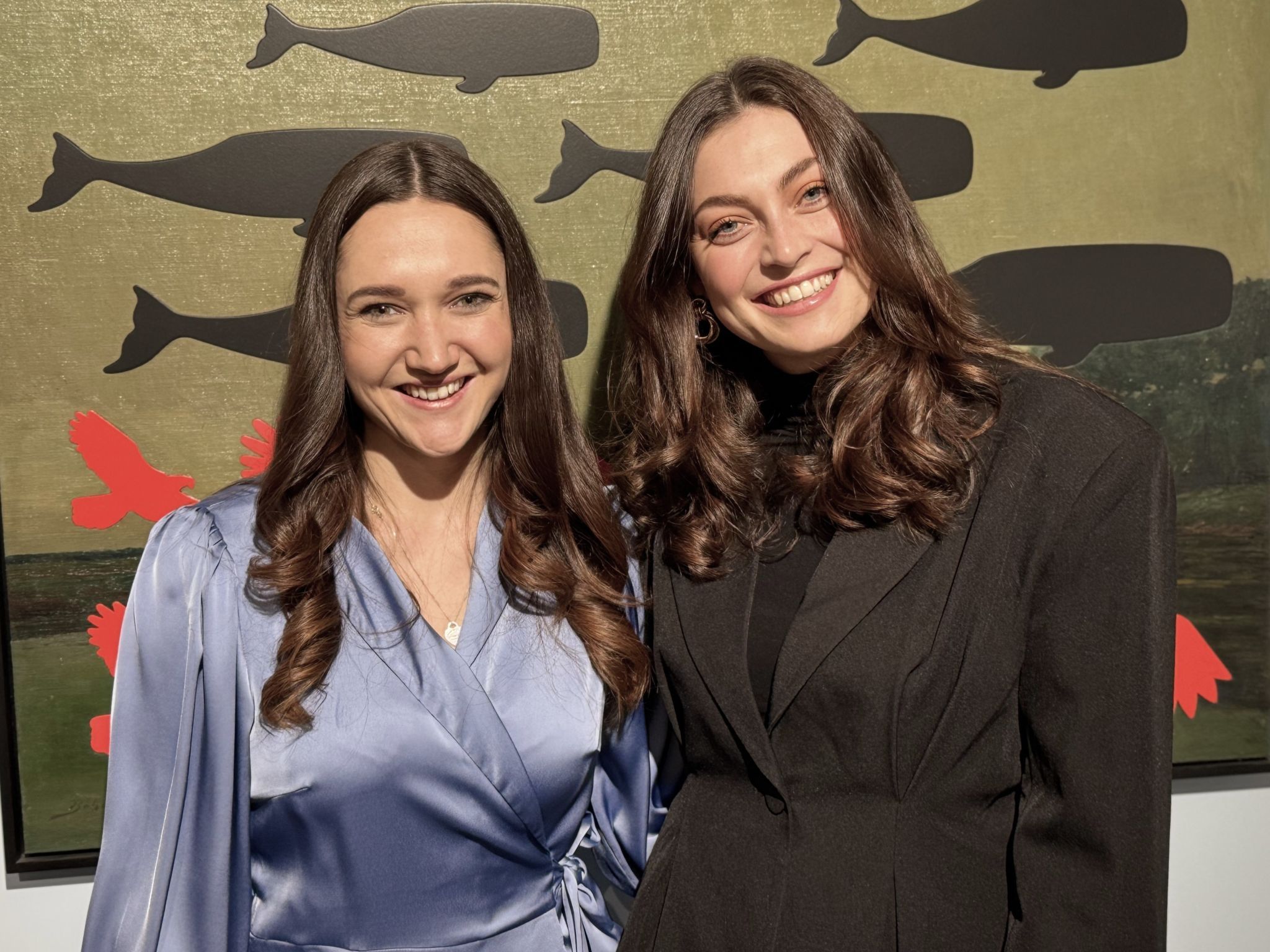 CURIOUS?-Projektleiterin Julia Nessler und Kuratorin Helena Ponier.