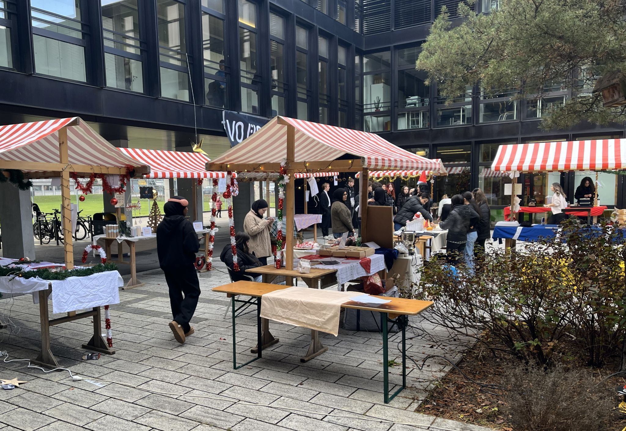 Der futureCampus Feldkirch öffnete seine Türen für Interessierte aus der Region (Credit: HAK Feldkirch)