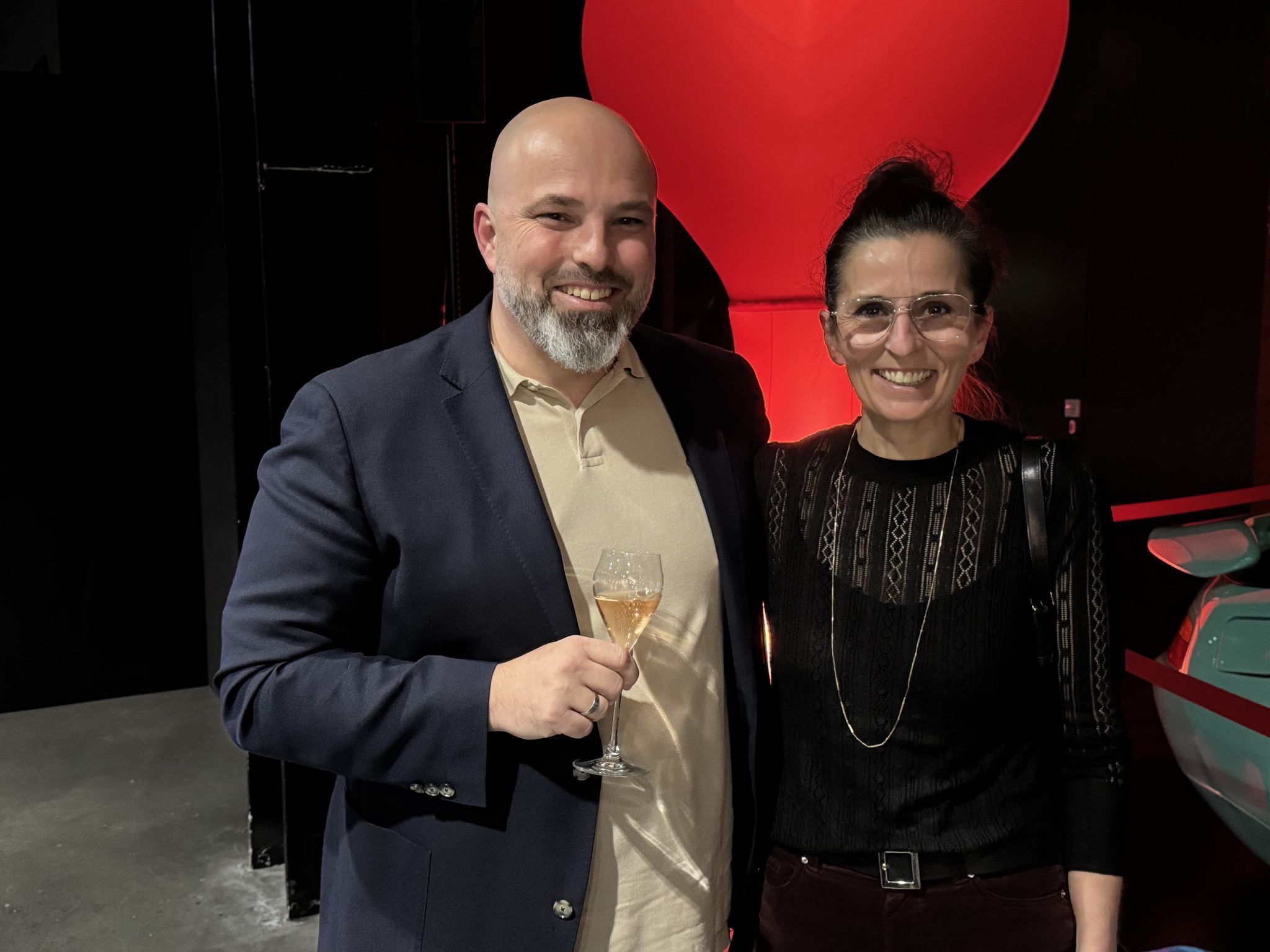 Karl Fischer (Fa. Jackoby) und Isabella Kirschner (Niebelungen Apotheke).