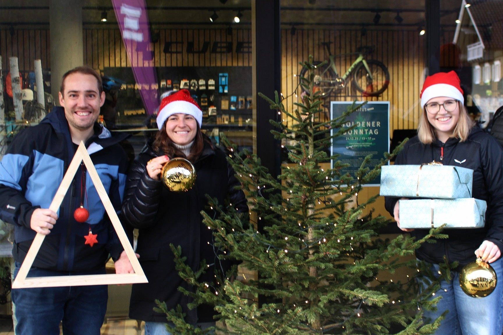 In Mellau ist Vorarlbergs größtes Radsportparadies von Andreas Broger (li.) Hotspot des Goldenen Sonntags.   