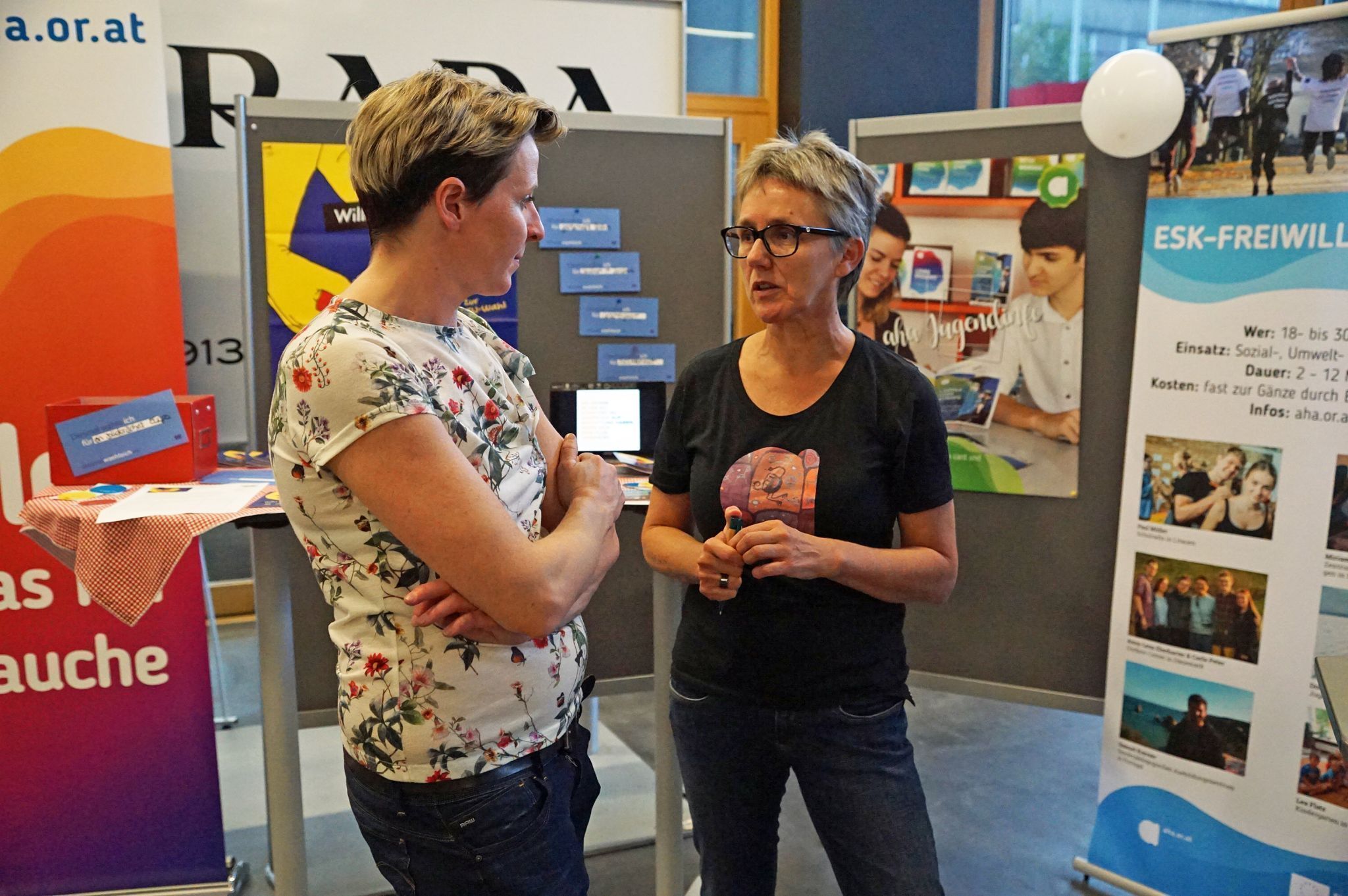 Bei unzähligen Außenauftritten stellt die Koordinatorin für Jugendprojektförderungen die EU-Mobilitätsprogramme vor. @aha